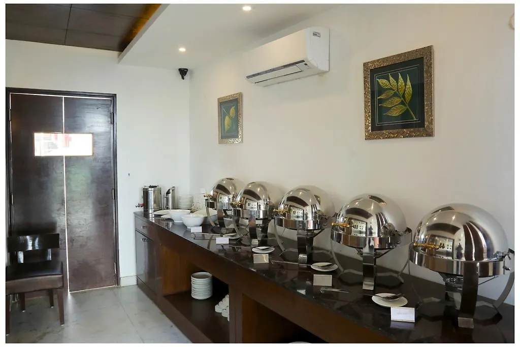 Airport Hotel The R Blues - New Delhi