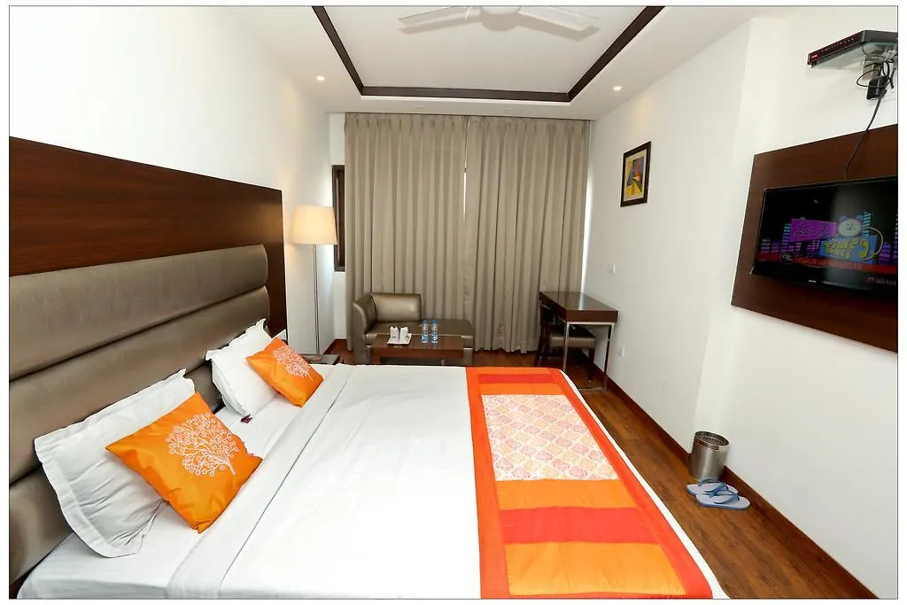 Airport Hotel The R Blues - New Delhi 3*,