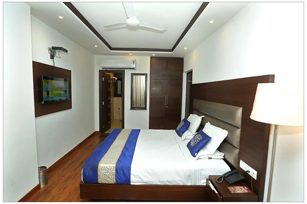 Airport Hotel The R Blues - New Delhi