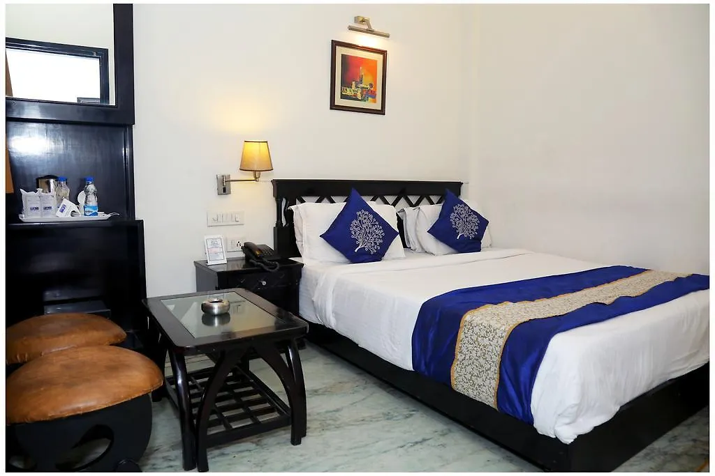 Airport Hotel The R Blues - New Delhi