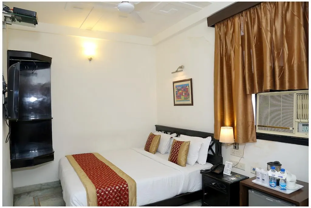 Airport Hotel The R Blues - New Delhi India